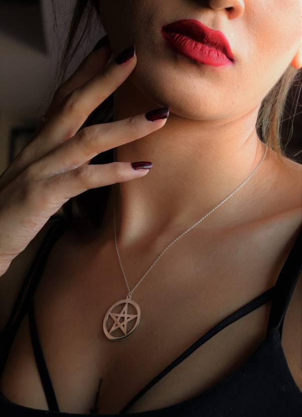 Pentacle Necklace, Pentagram Witch Jewelry